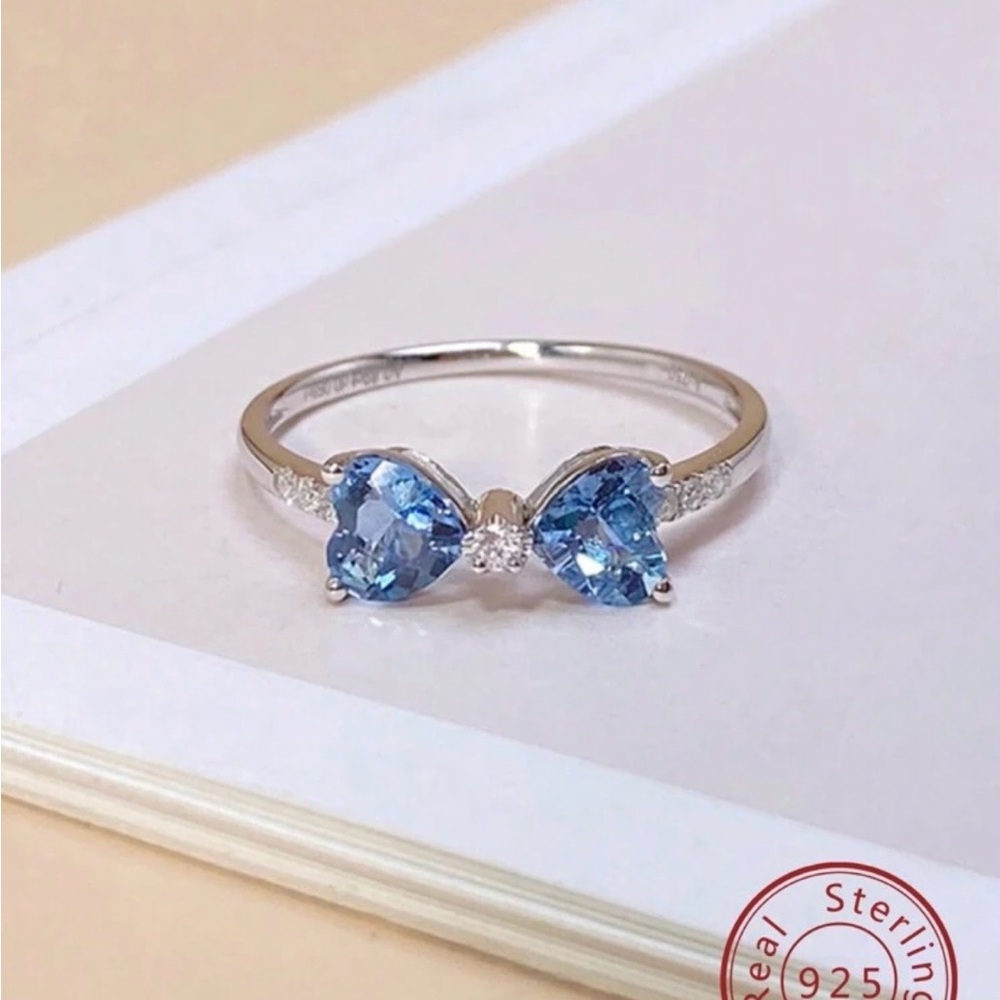 New Elegant Blue Sterling Silver S925 Ring